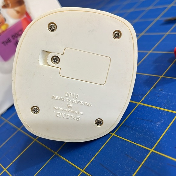 Hallmark Keepsake Ornaments Set of 3, 2010 - Picture 13 of 13